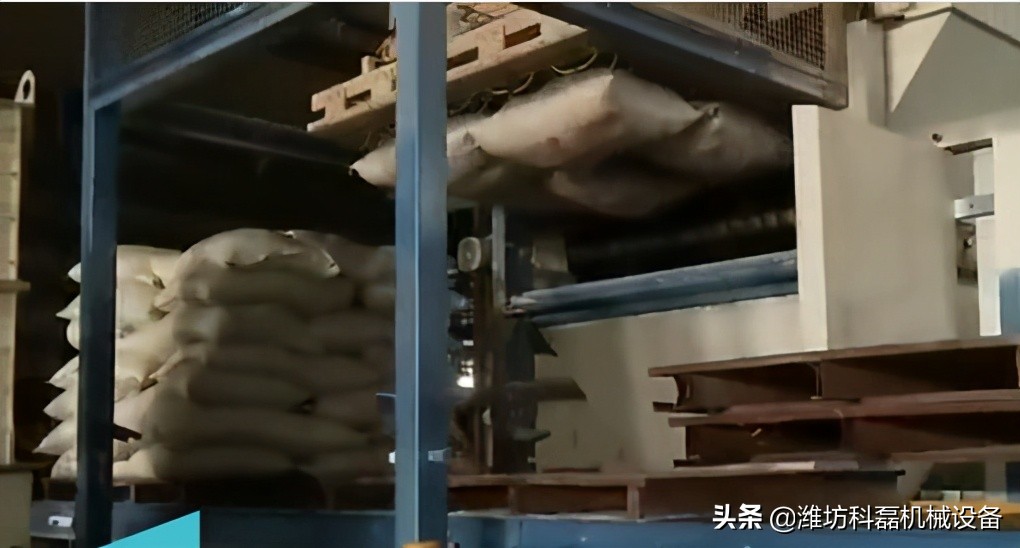 自動拆包機和(he)自動拆垛機結(jie)合适用快速拆(chai)袋卸料效率高(gao) 第3張